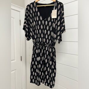 Garnet Hill. Cotton drawstring dress with pockets.Knee length.